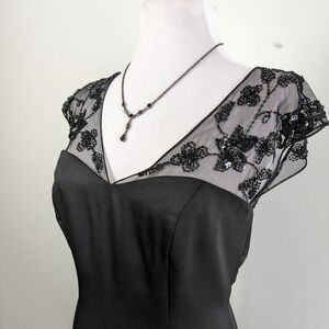 Prom Dress Maxi Gown Size 10 Black Satin Sheer Beaded Mermaid Lace Glam Classic